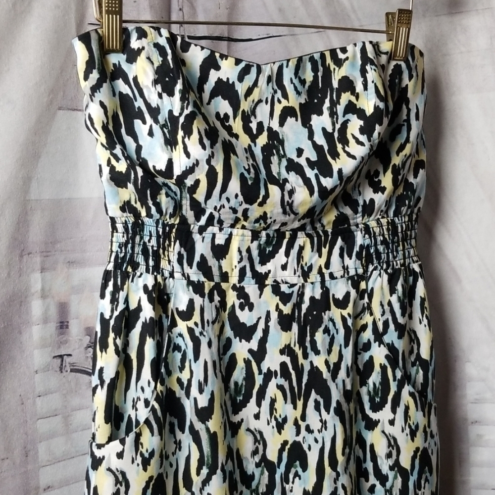 STS Blue | Strapless Lightweight Mini Dress - Picture 2 of 7